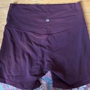 Lululemon Alin High Rise 6” Short